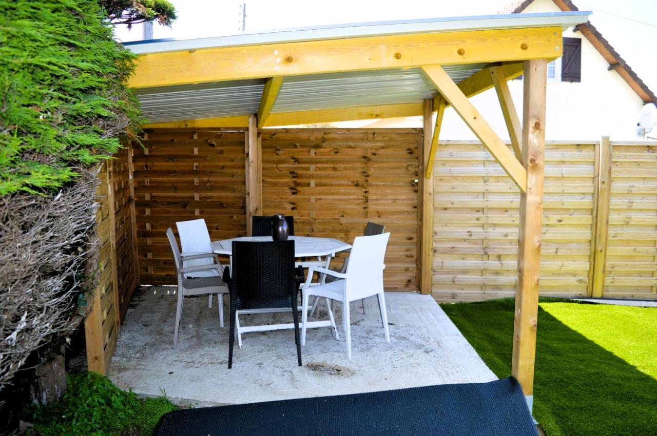 Le Chalet A Hub - Exterieur, Proche De La Plage Asnelles Eksteriør bilde